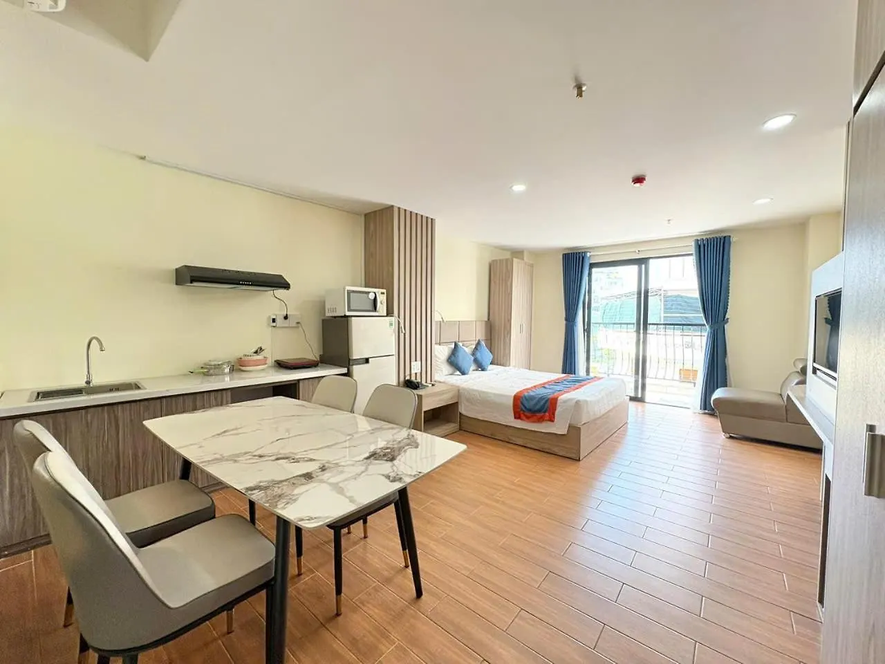 Domoi Family Hotel & Apartment Nha Trang 3*,  Vietnam